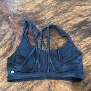 LuluLemon Free To Be Serene Sports Bra Sz 10 Sequoia Camo Deep Coal Black